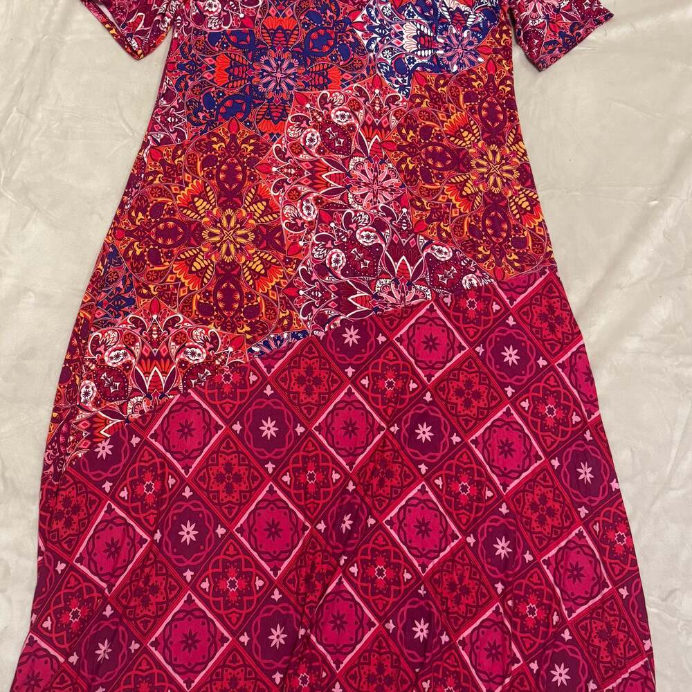 Soft Surroundings Maxi Dress Short Sleeve Pink Red Boho Print V-Neck Size M